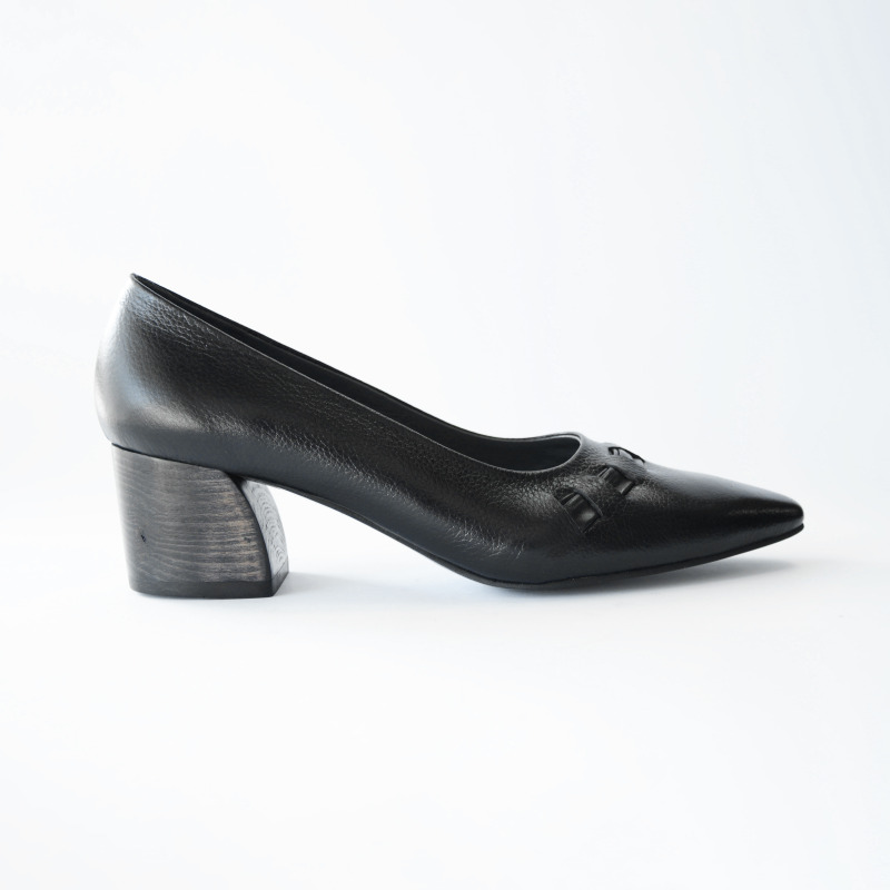 کفش زنانه چرم پاشنه چوبی | کد 303